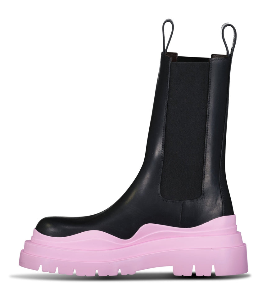 Bottega Veneta Tire Chelsea Boot in Black and Pink - Boinclo - Outlet Sale Under Retail