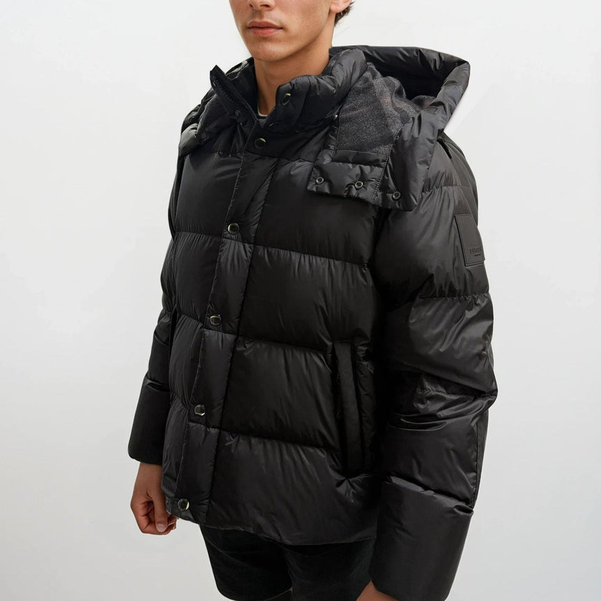 Burberry 'Leeds' Detachable Sleeve Hooded Down Jacket Black - Boinclo - Outlet Sale Under Retail