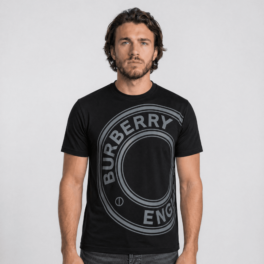 Burberry Graphic Print T-Shirt in Black - Boinclo - Outlet Sale Under Retail