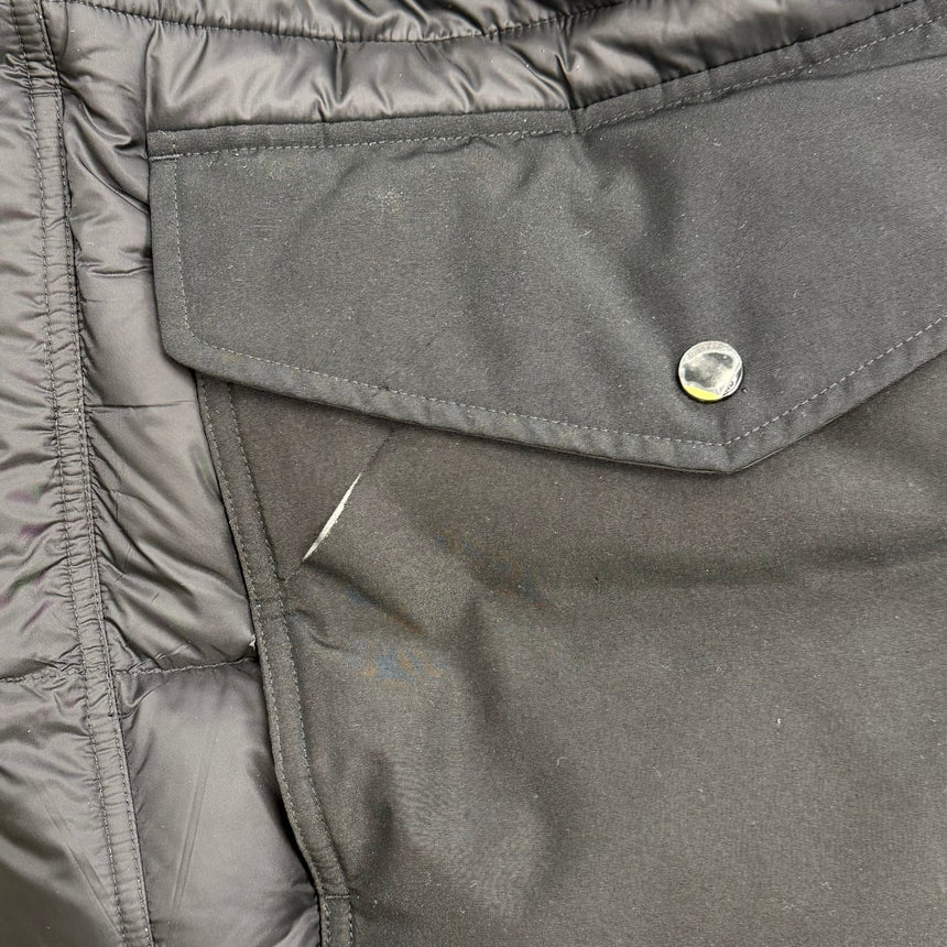 Burberry 'Lindford' Puffer Coat in Black (Defect) - Boinclo - Outlet Sale Under Retail