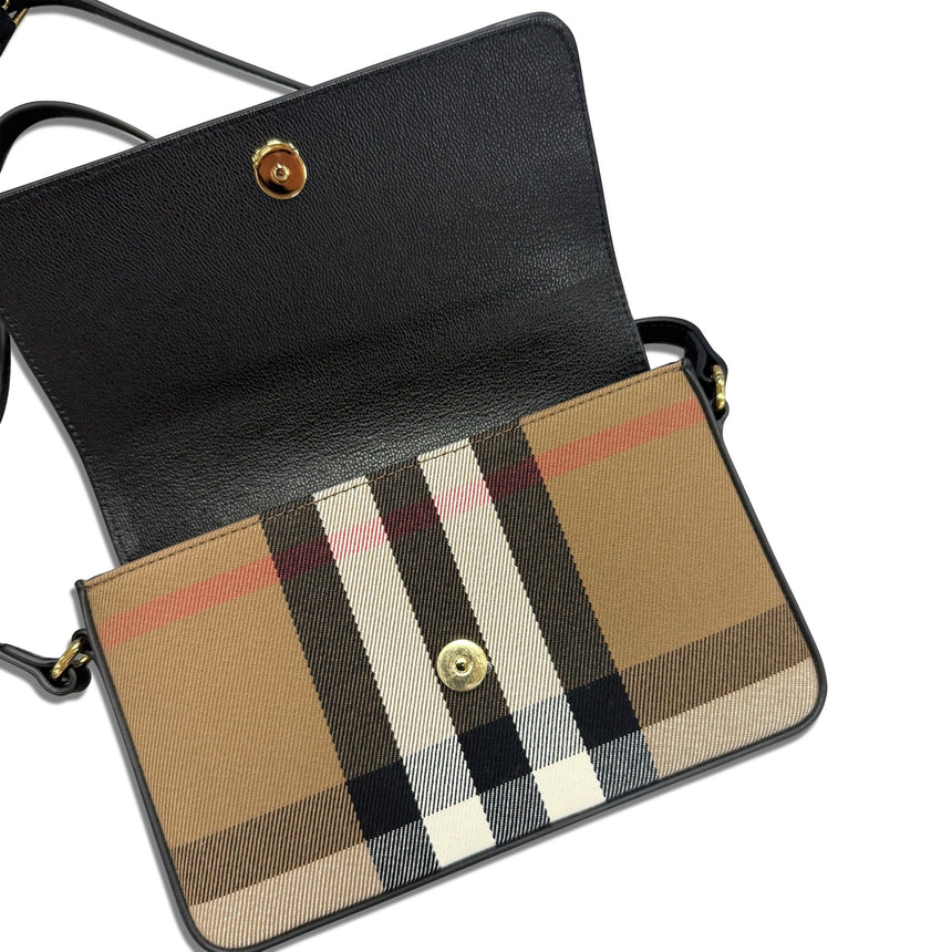 Burberry 'New Hampshire' Leather Shoulder Bag Black - Boinclo - Outlet Sale Under Retail