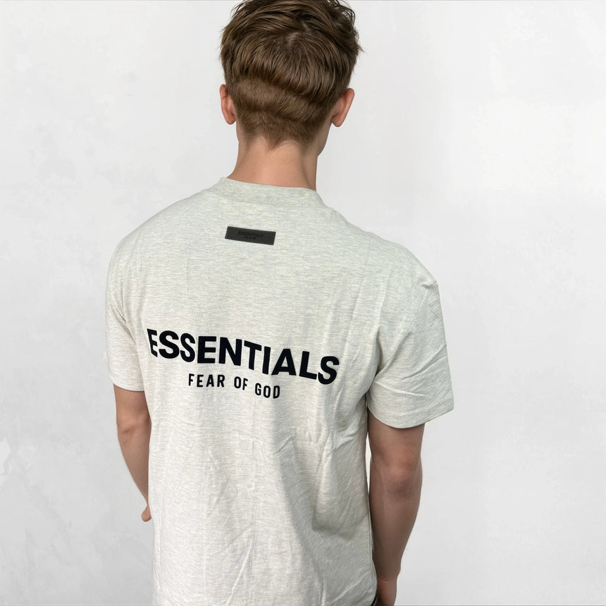 Essentials x Fear Of God T-shirt Light Oatmeal - Boinclo - Outlet Sale Under Retail