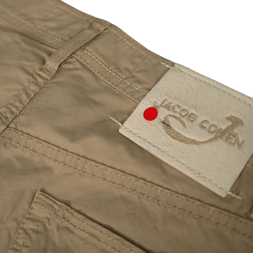 Jacob Cohen Bermuda Shorts Fur Patch Beige (Defect) - Boinclo - Outlet Sale Under Retail