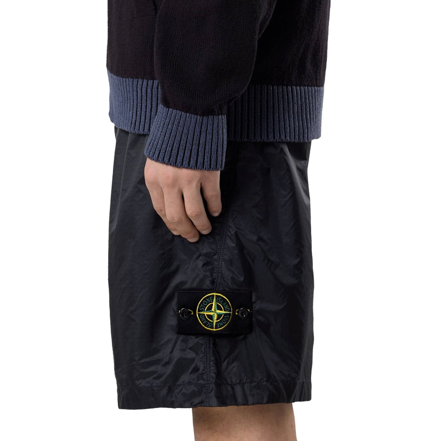 Stone Island Light Ripstop CORDURA® Advanced Fabrics Shorts in Navy Blue - Boinclo - Outlet Sale Under Retail