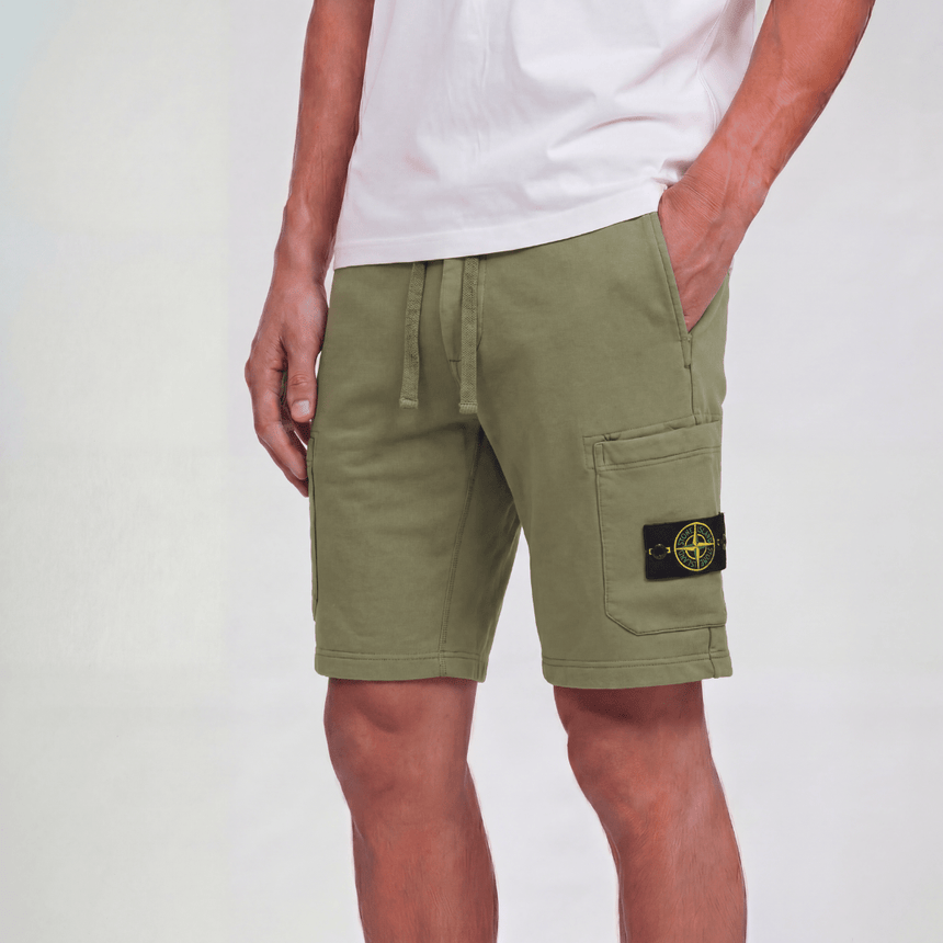 Stone Island Organic Cotton Fleece Jogger Shorts in Military Green - Boinclo - Outlet Sale Under Retail