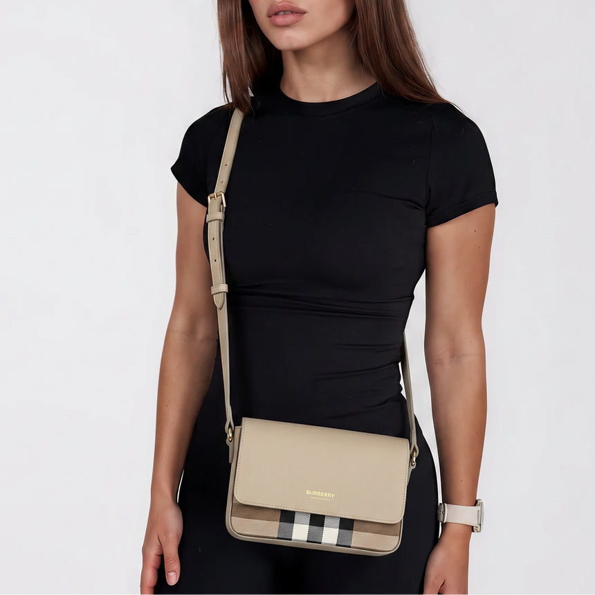 Burberry 'New Hampshire' Leather Shoulder Bag Mushroom