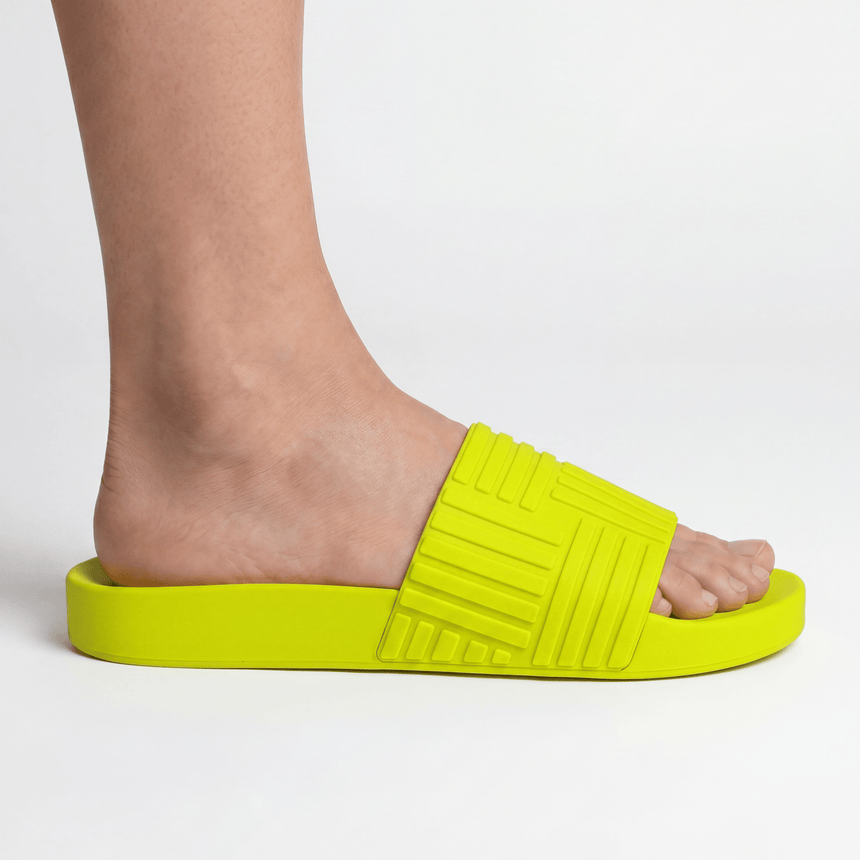Bottega Veneta Carpet Embossed Rubber Slides Kiwi - Boinclo - Outlet Sale Under Retail