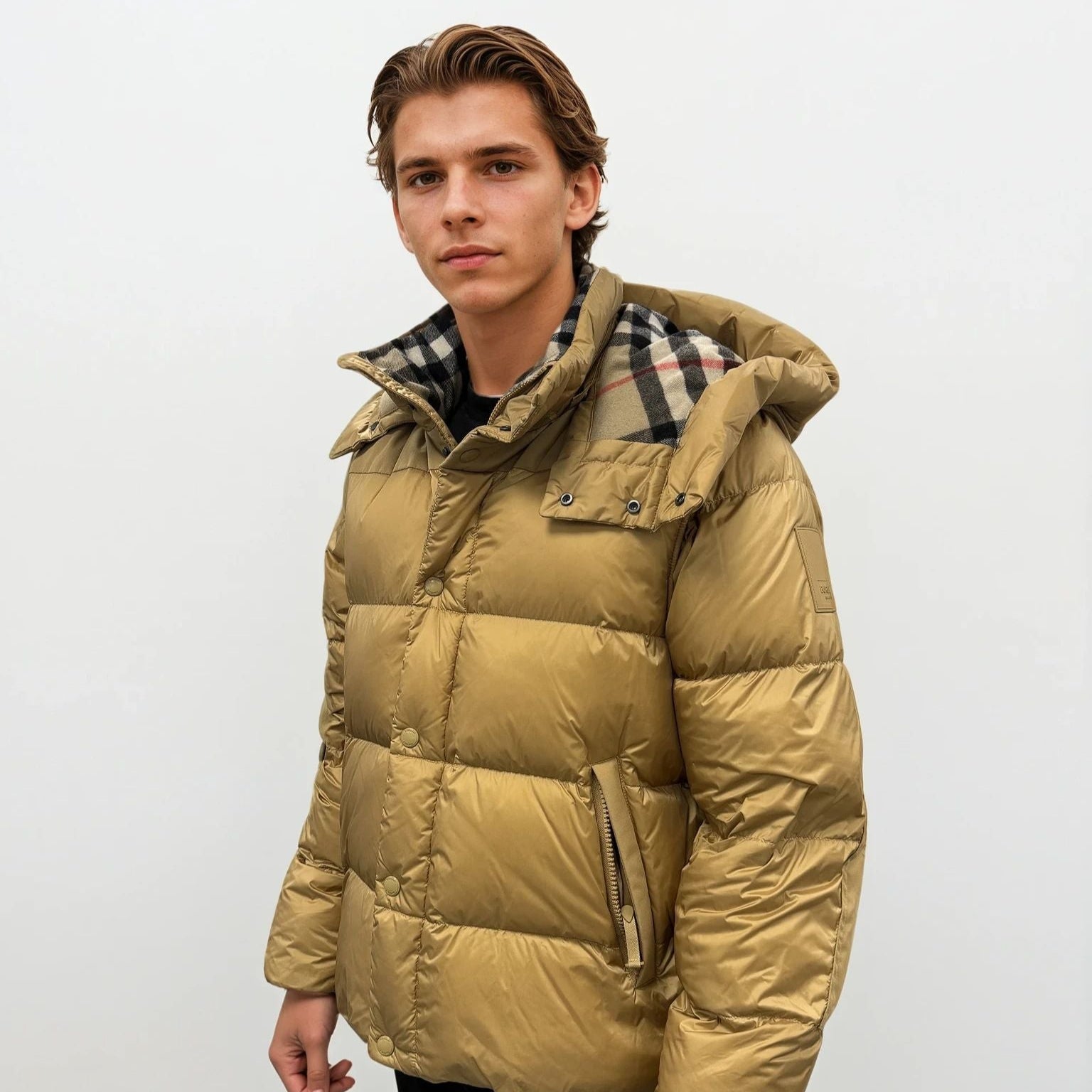 Burberry Burberry 'Leeds' Detachable Sleeve Hooded Down Jacket