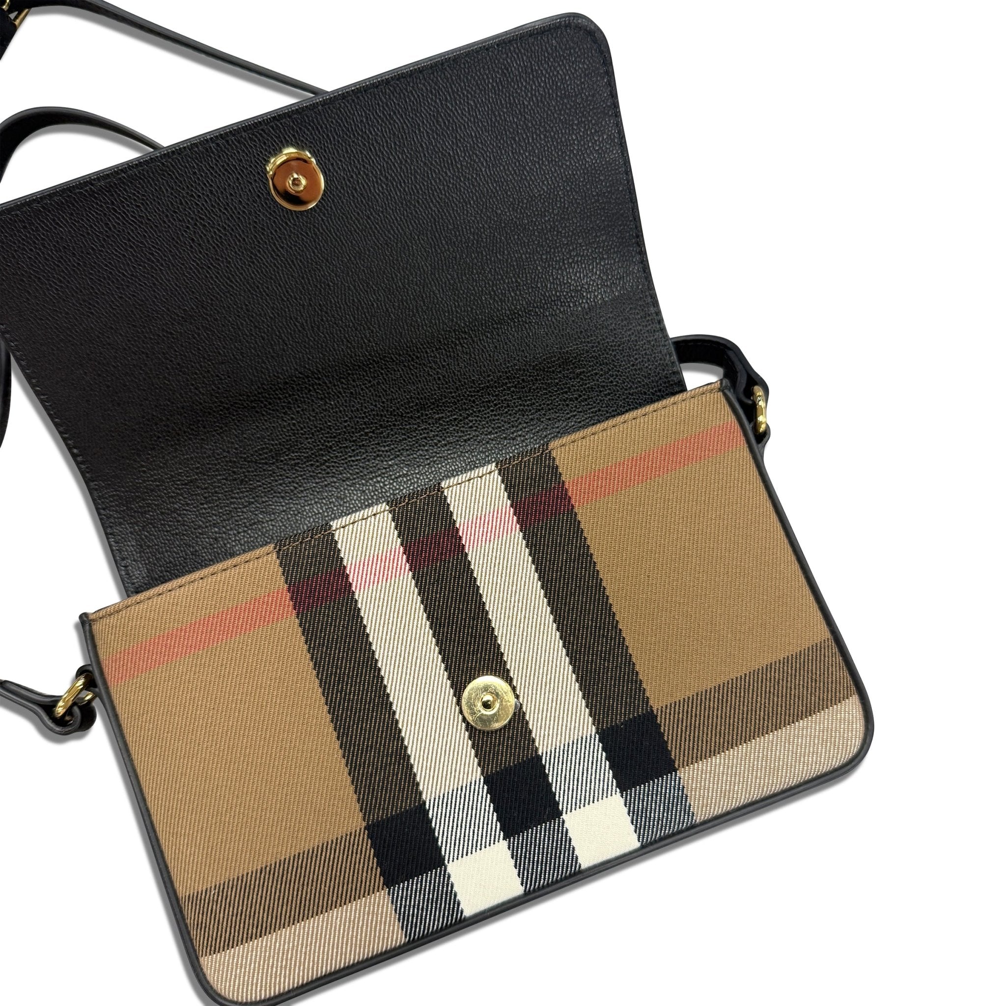 burberry-new-hampshire-leather