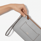 Burberry New Peyton Leather Clutch Bag in Grey - Boinclo - Outlet Sale Under Retail