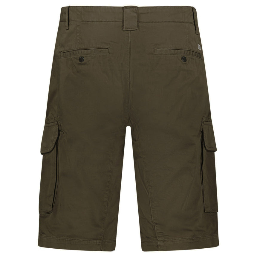 CP Company Bermuda Cargo Lens Shorts Ivy Green - Boinclo - Outlet Sale Under Retail