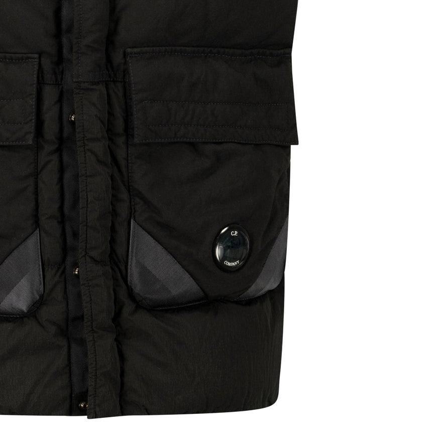 CP Company Lens Garment Dyed ECO - Chrome R Gilet in Black - Boinclo - Outlet Sale Under Retail