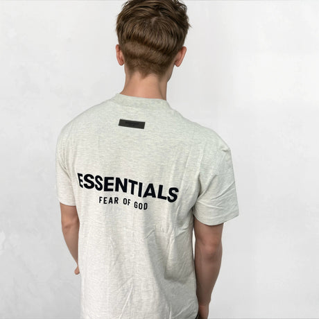 Essentials x Fear Of God T-shirt Light Oatmeal - Boinclo - Outlet Sale Under Retail