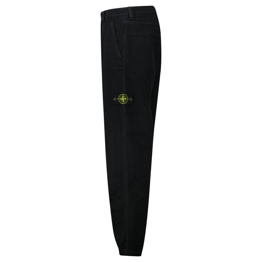 Stone Island’s Broken Twill ‘Old’ Effect Cargo Pants in Black - Boinclo - Outlet Sale Under Retail