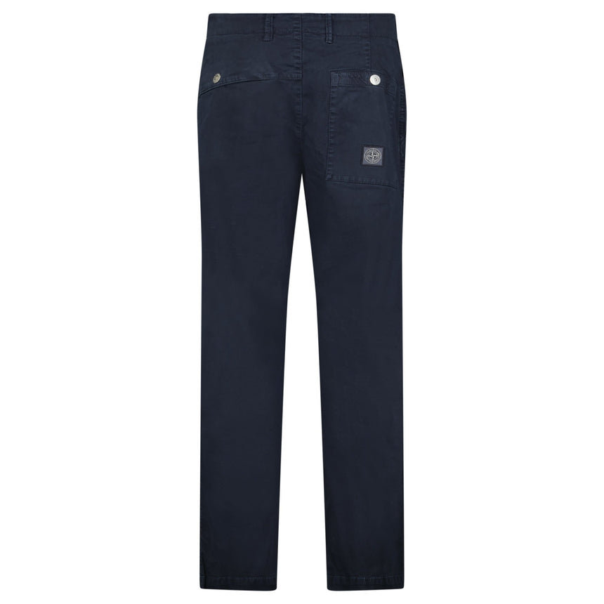 Stone Island Stretch Organic Broken Twill ‘OLD’ Effect Chino Trousers in Navy - Boinclo - Outlet Sale Under Retail